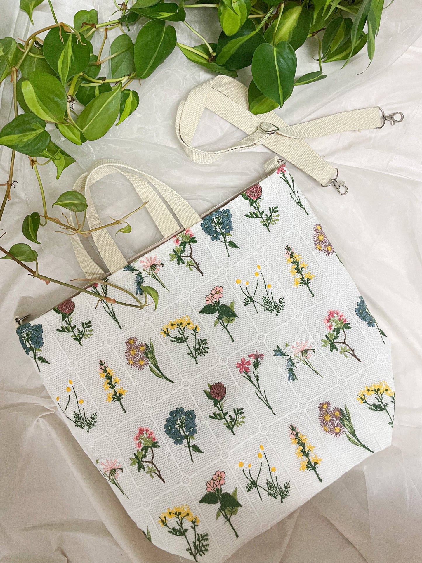 Botanic Large Tote