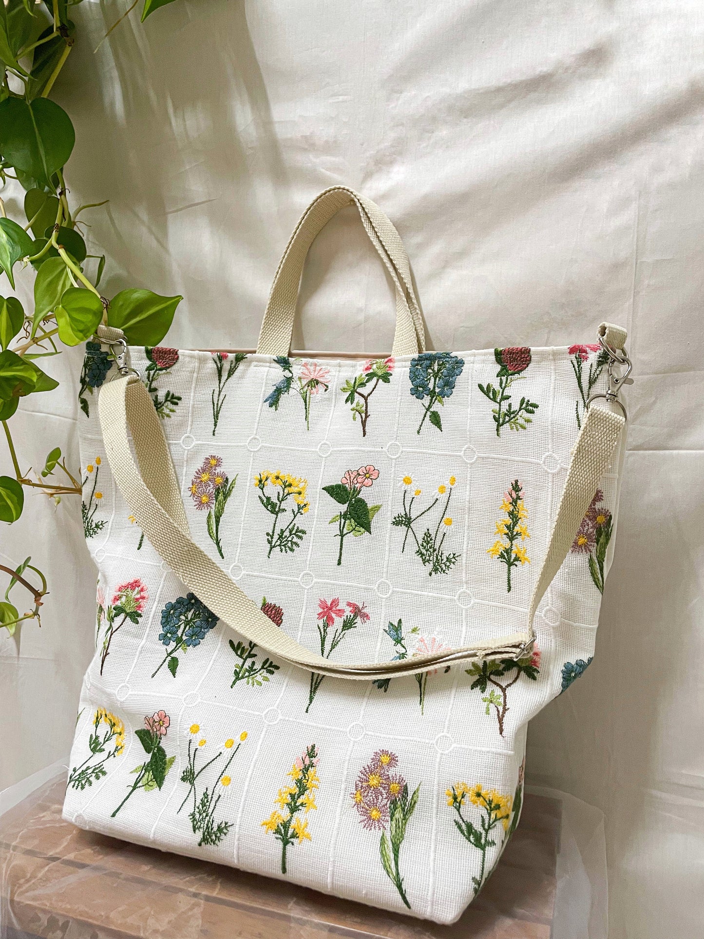 Botanic Large Tote